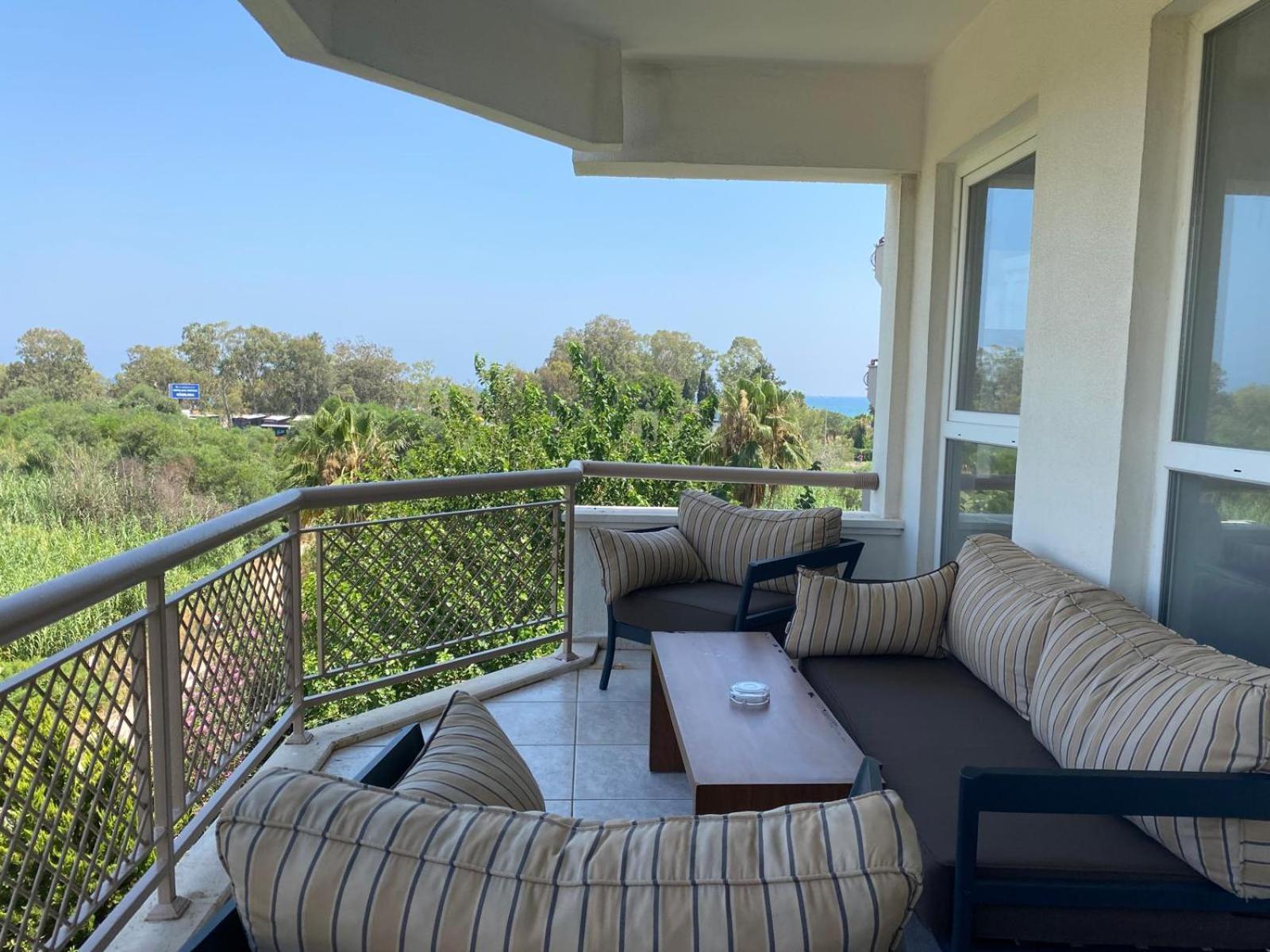 Lara Park Suites Antalya Kültér fotó